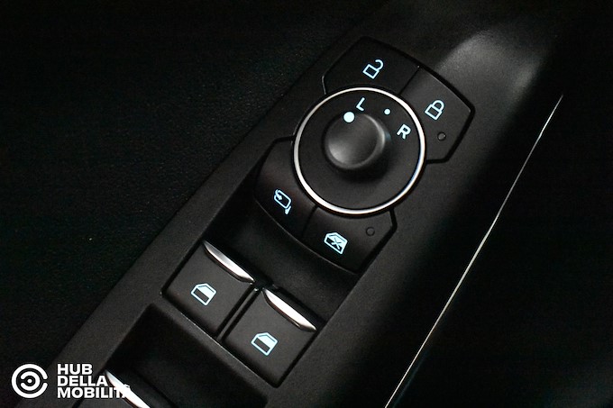 FORD Puma 1.0 EcoBoost Hybrid 125 CV S&S Titanium